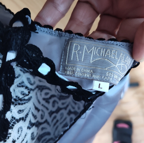 Vintage nightgown - Picture 6 of 6